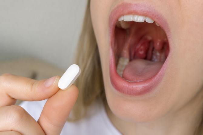 Antibiotics for strep throat