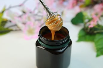 6 Reasons Why Manuka Honey Is Good for You