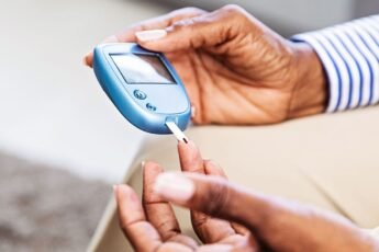 4 Ways to Regulate Blood Sugar Levels and Prevent Diabetes