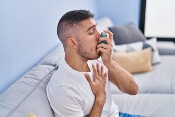 Asthma causes symptoms