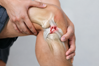 torn ligament symptoms